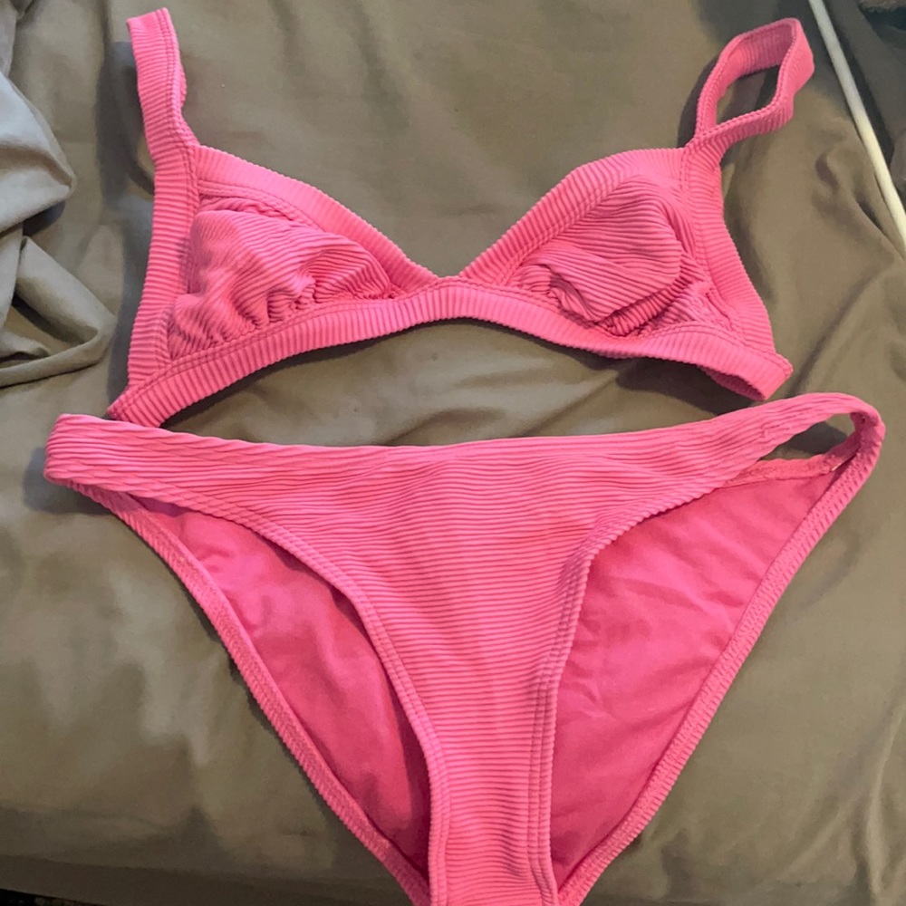 Pink billabong triangle bikini
